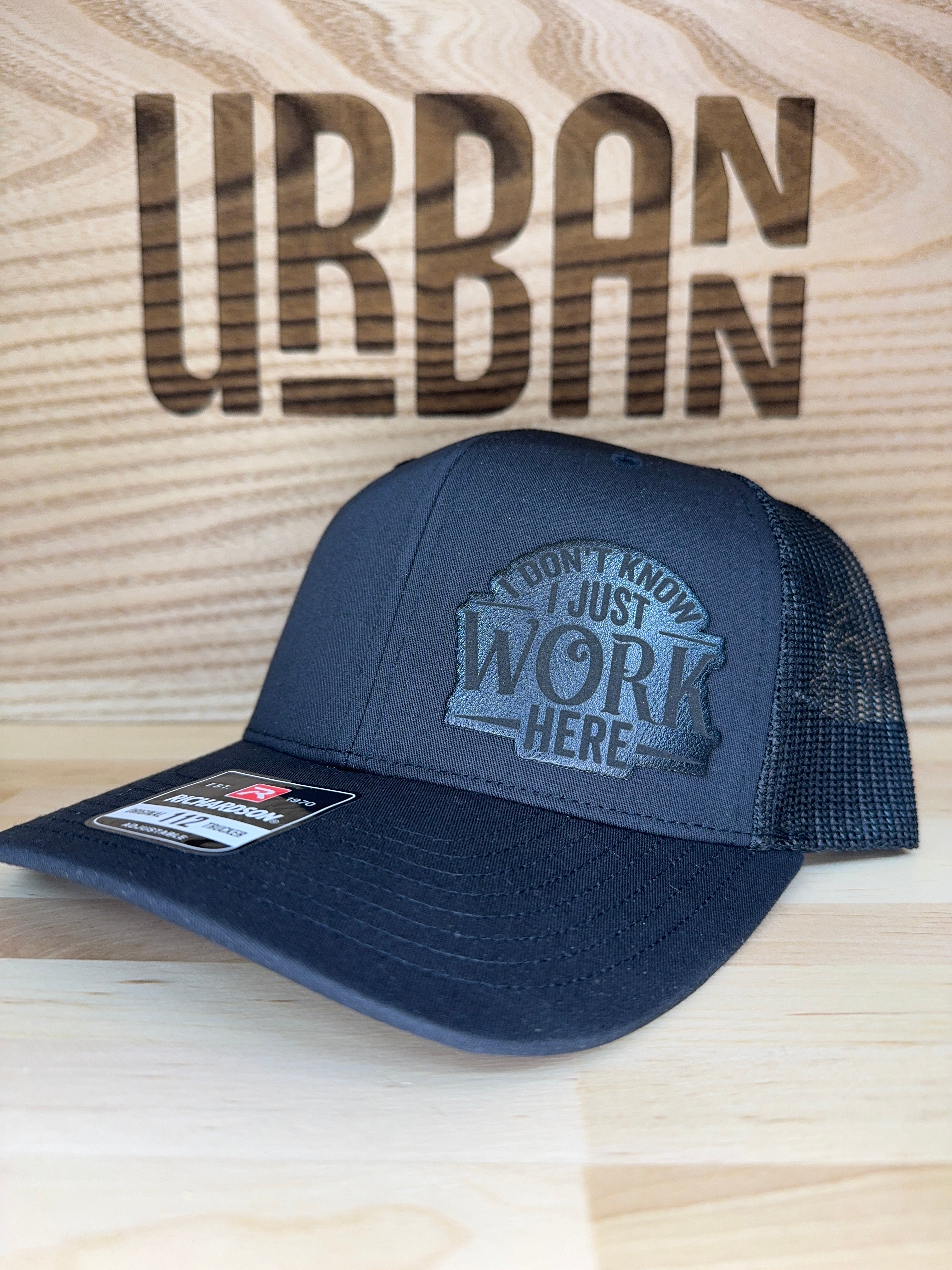 I Don't Know I Just Work Here Hat