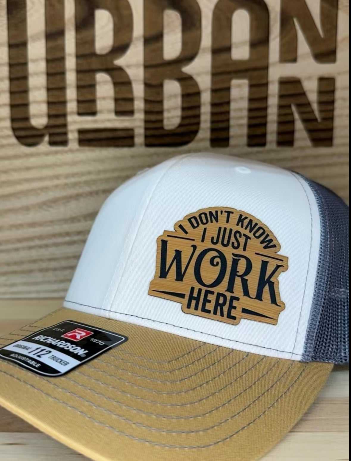 I Don't Know I Just Work Here Hat