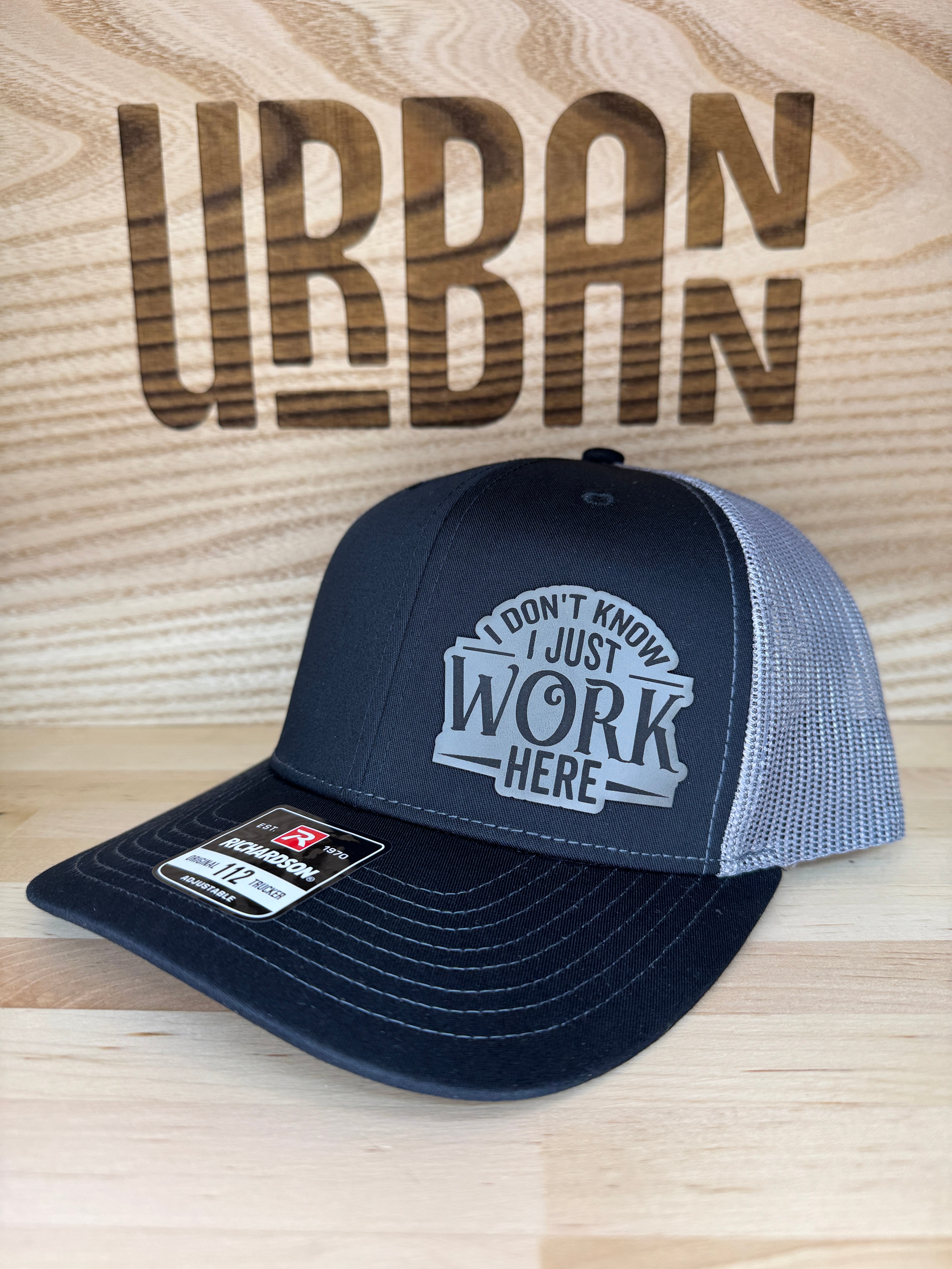 I Don't Know I Just Work Here Hat