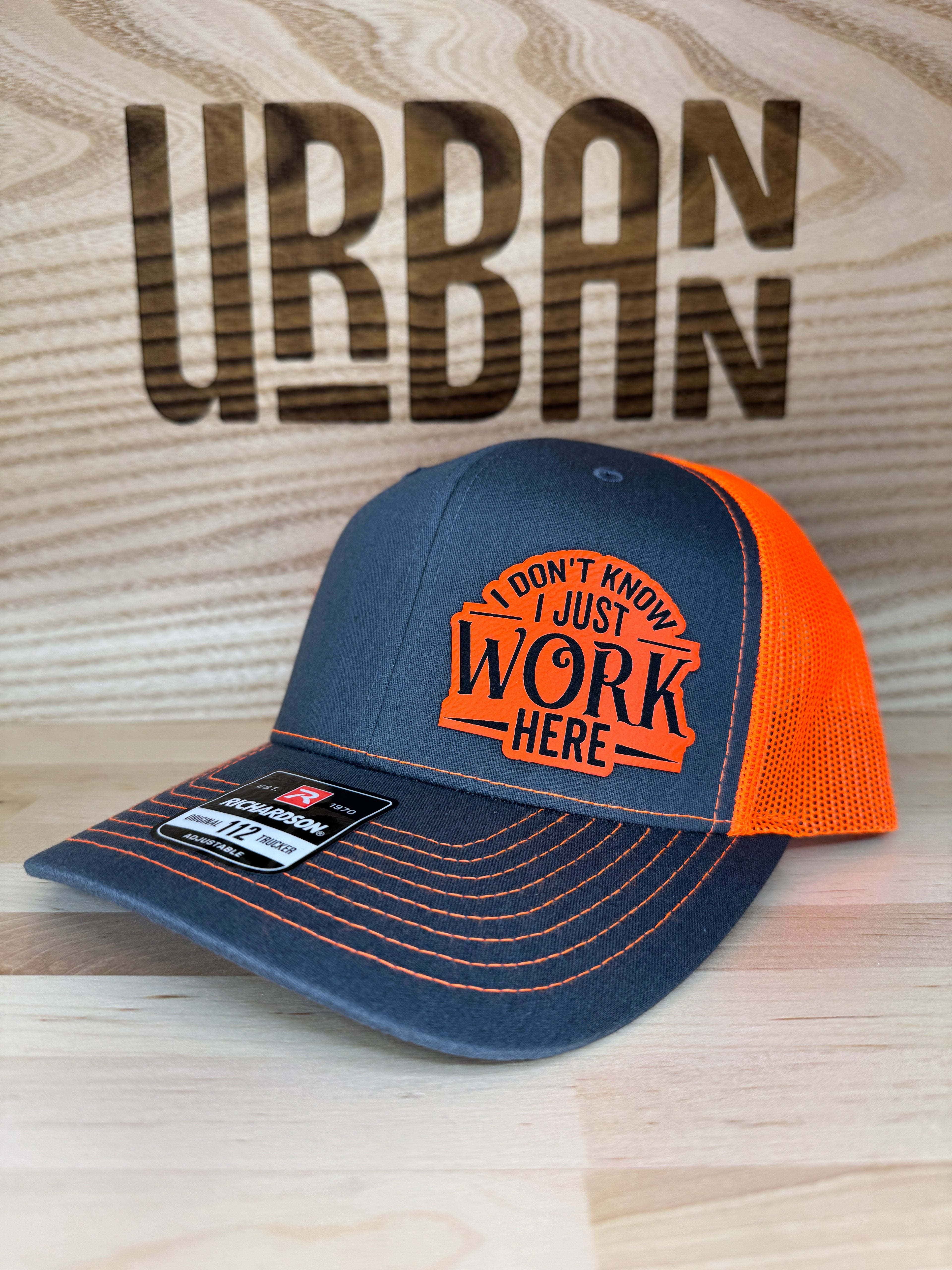 I Don't Know I Just Work Here Hat