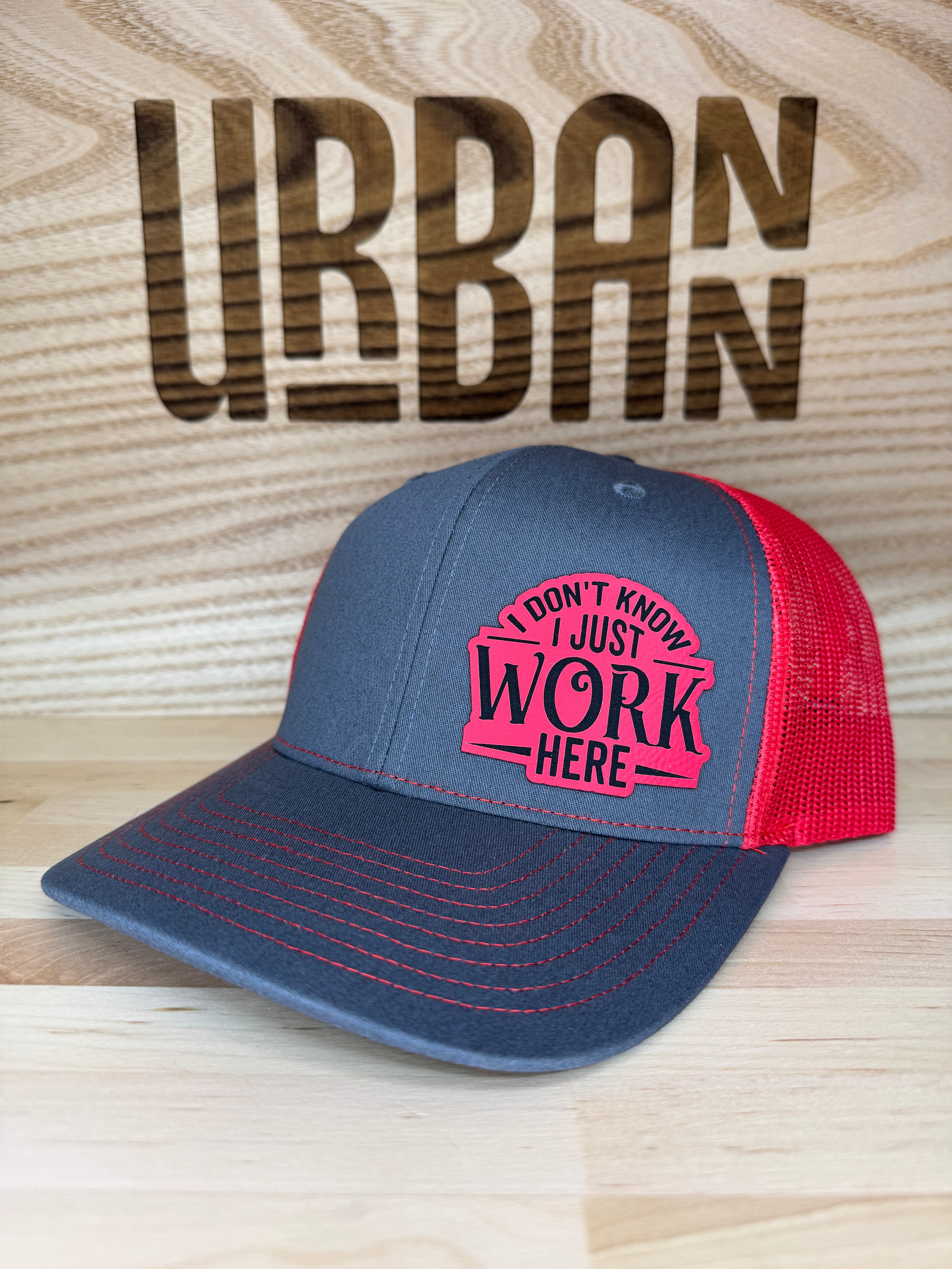 I Don't Know I Just Work Here Hat