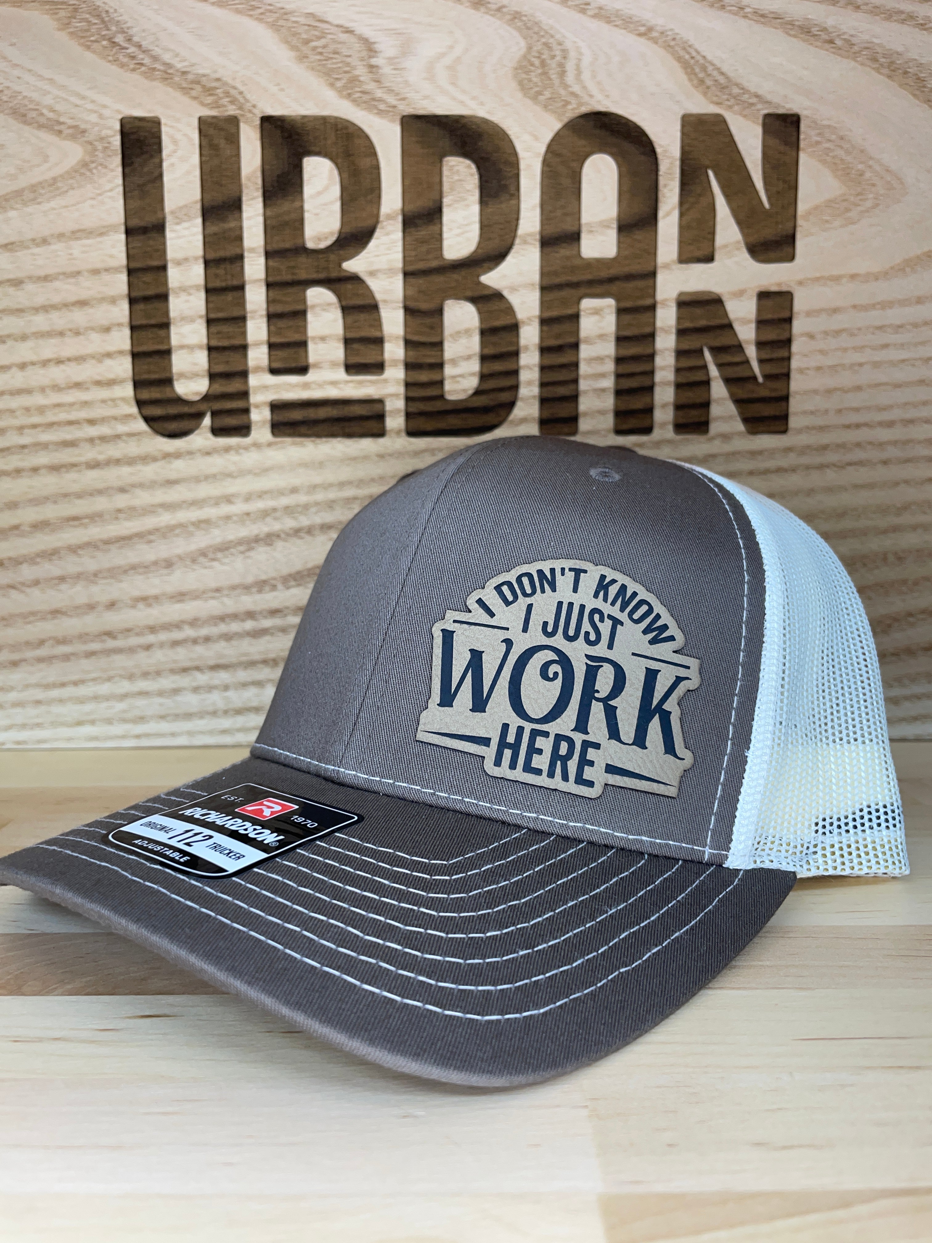 I Don't Know I Just Work Here Hat