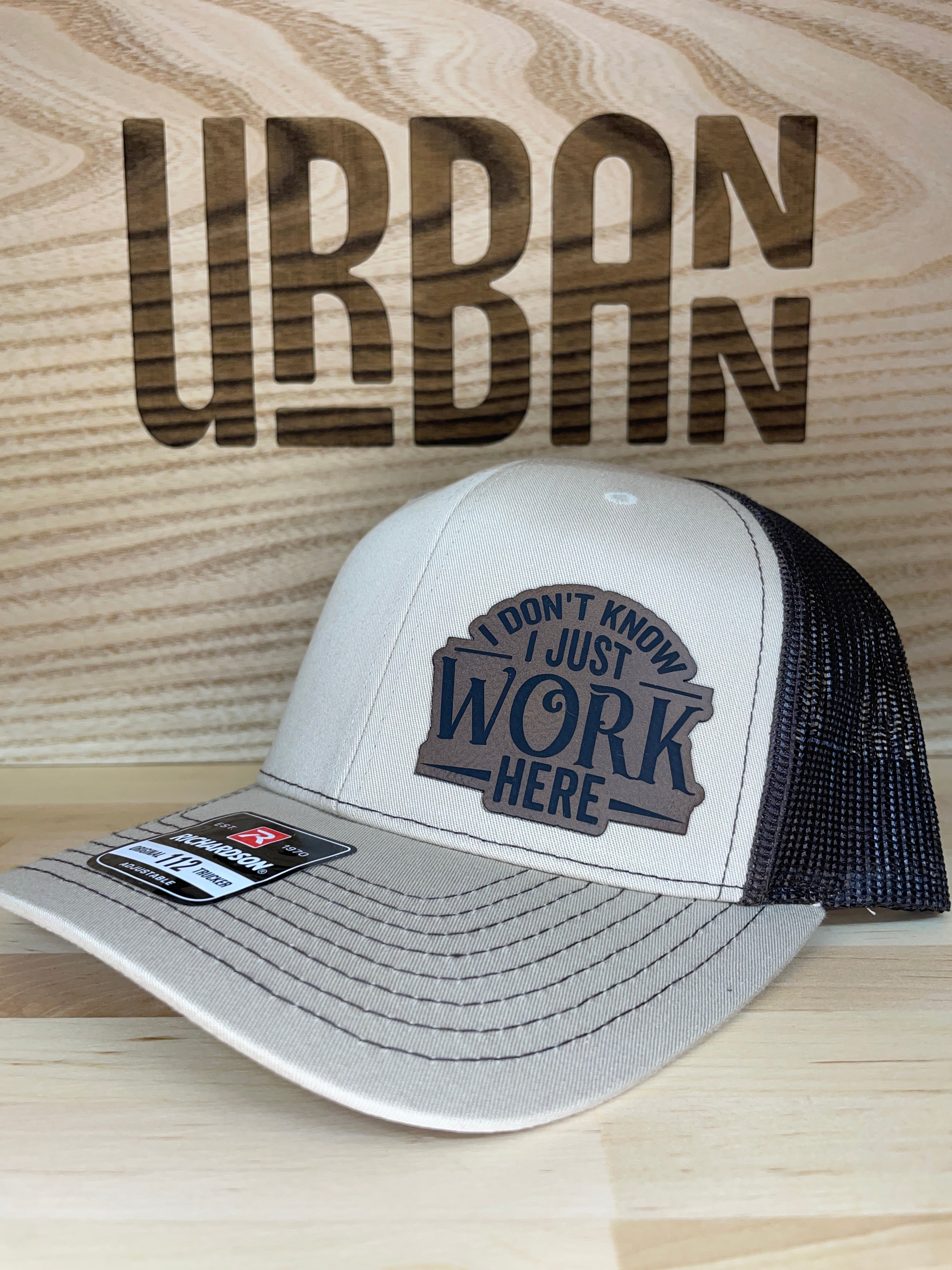 I Don't Know I Just Work Here Hat