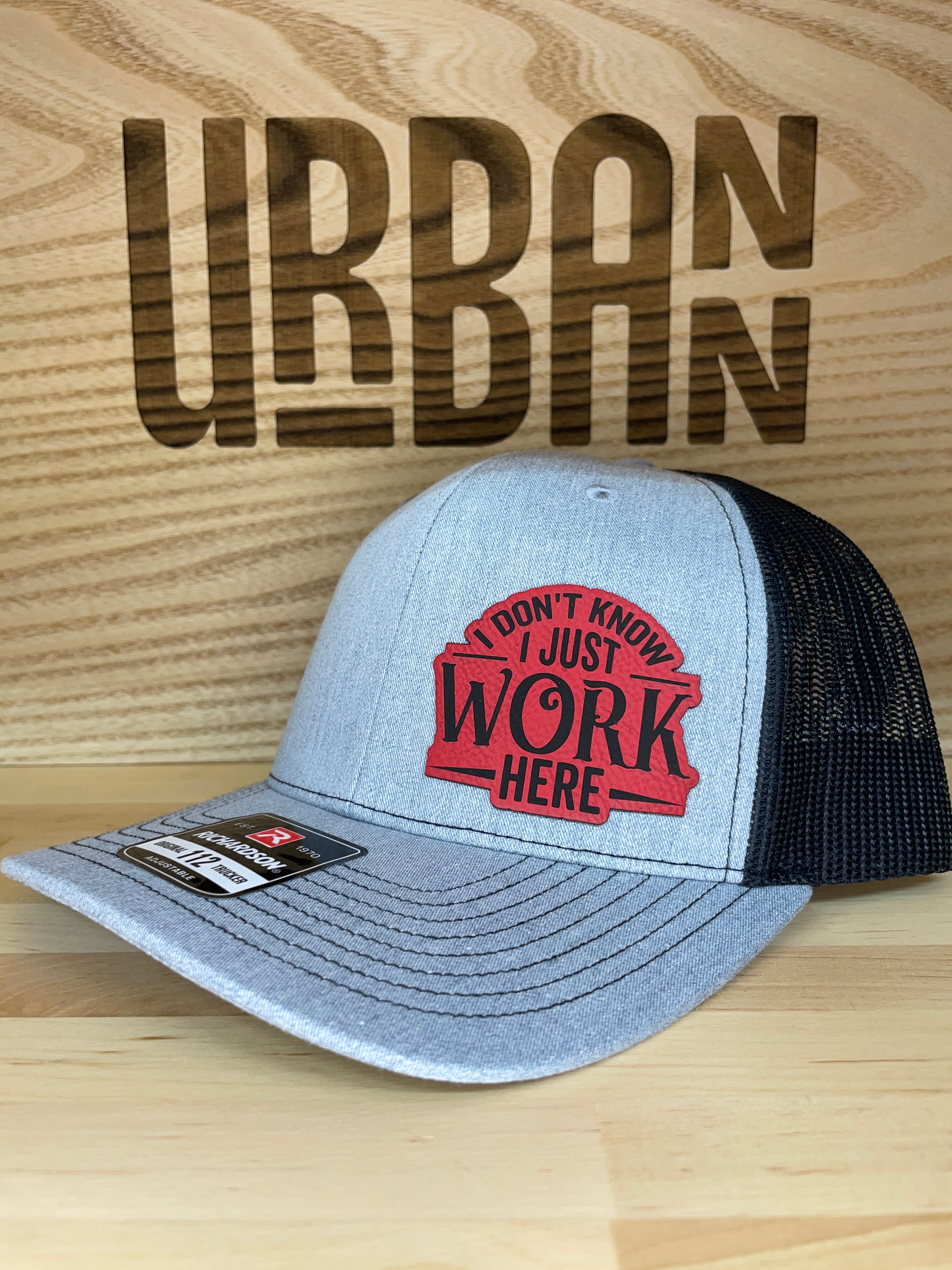 I Don't Know I Just Work Here Hat