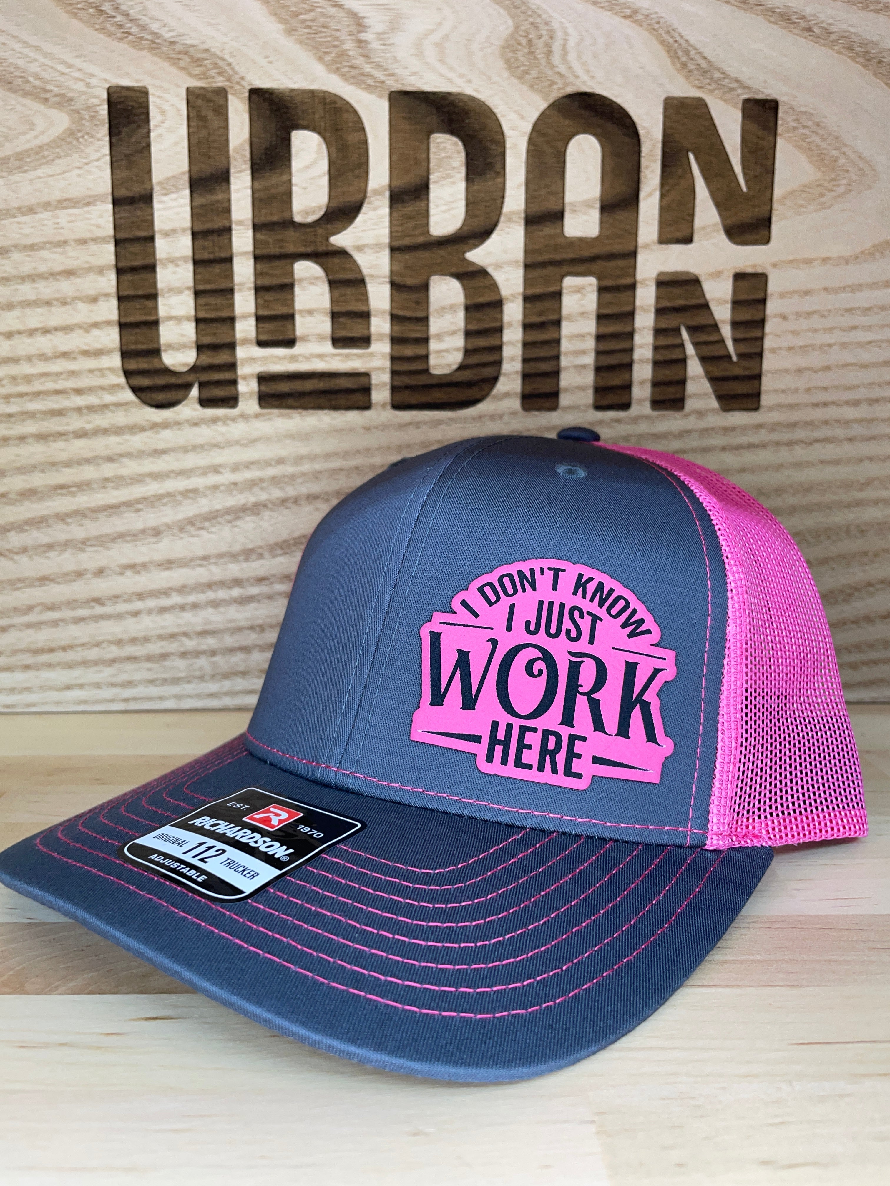 I Don't Know I Just Work Here Hat
