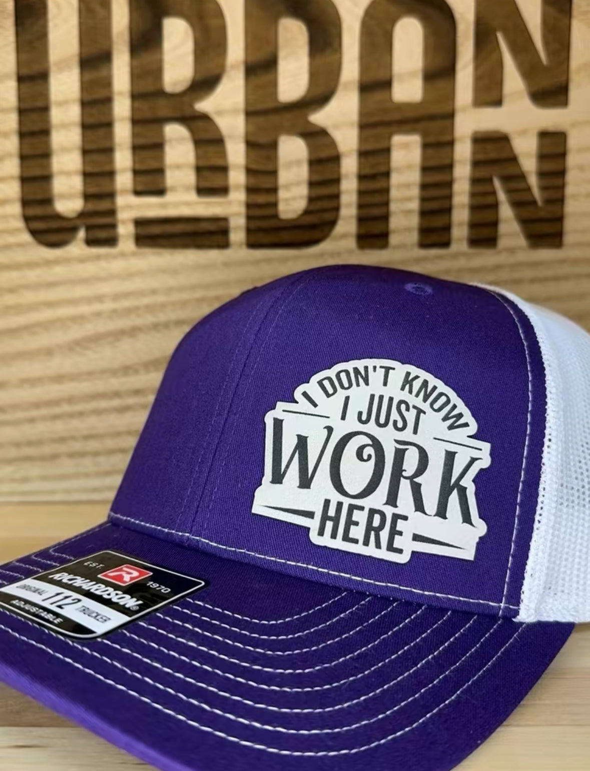 I Don't Know I Just Work Here Hat