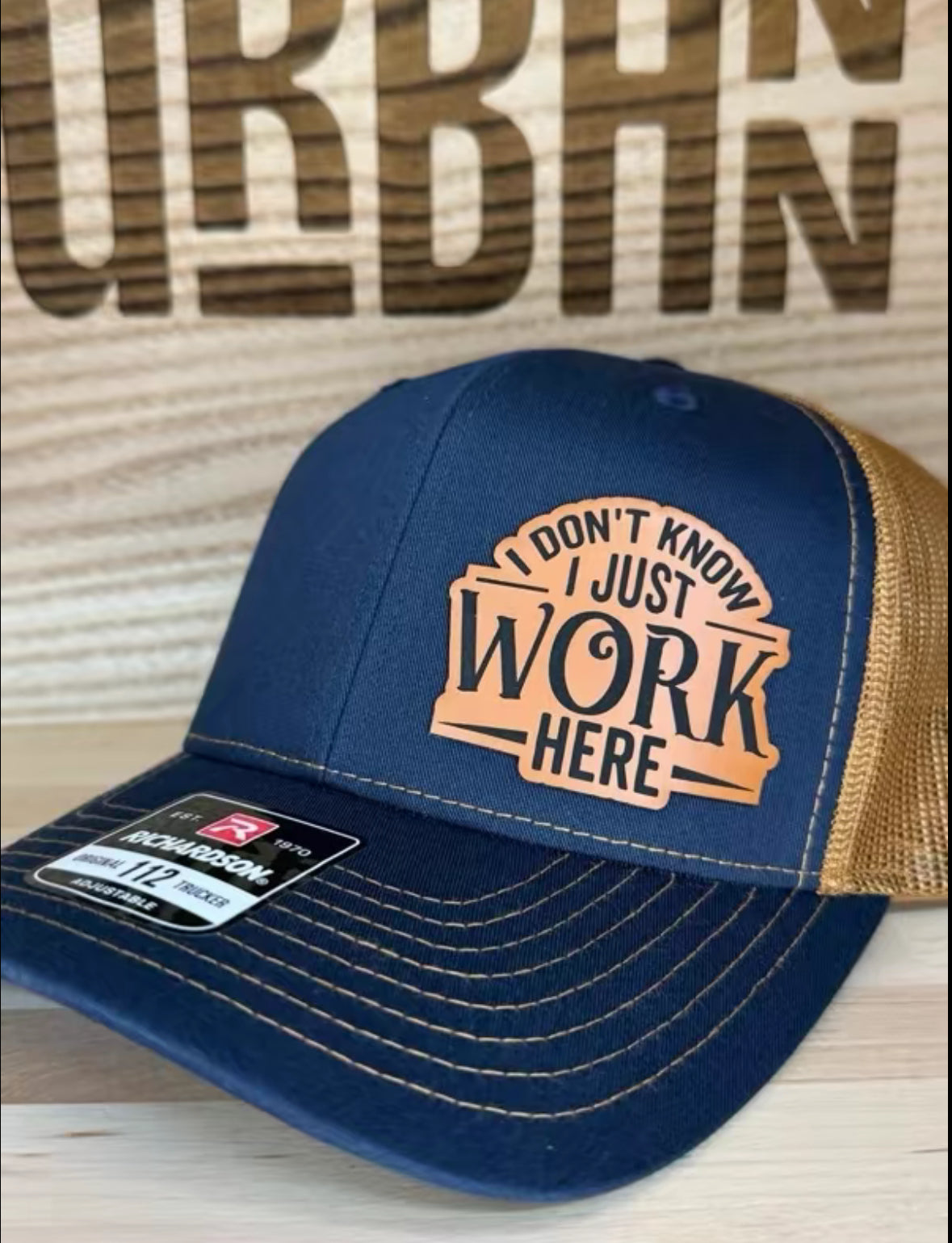 I Don't Know I Just Work Here Hat